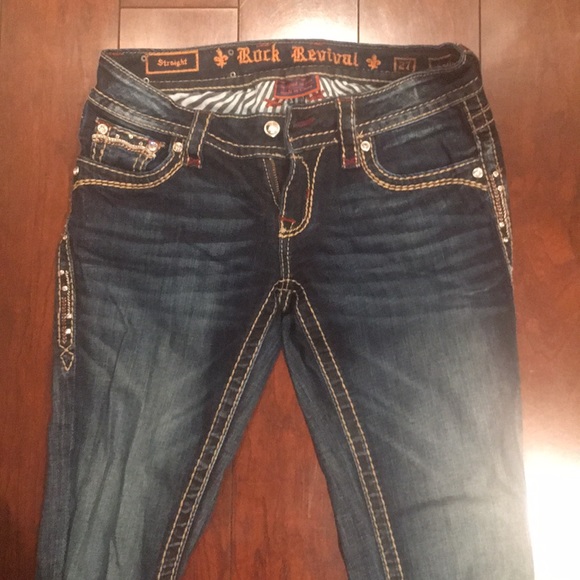Rock Revival Jeans - Picture 4 of 5